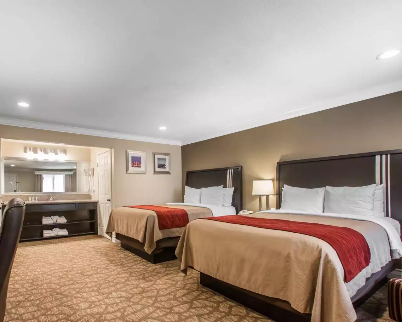 guest-room